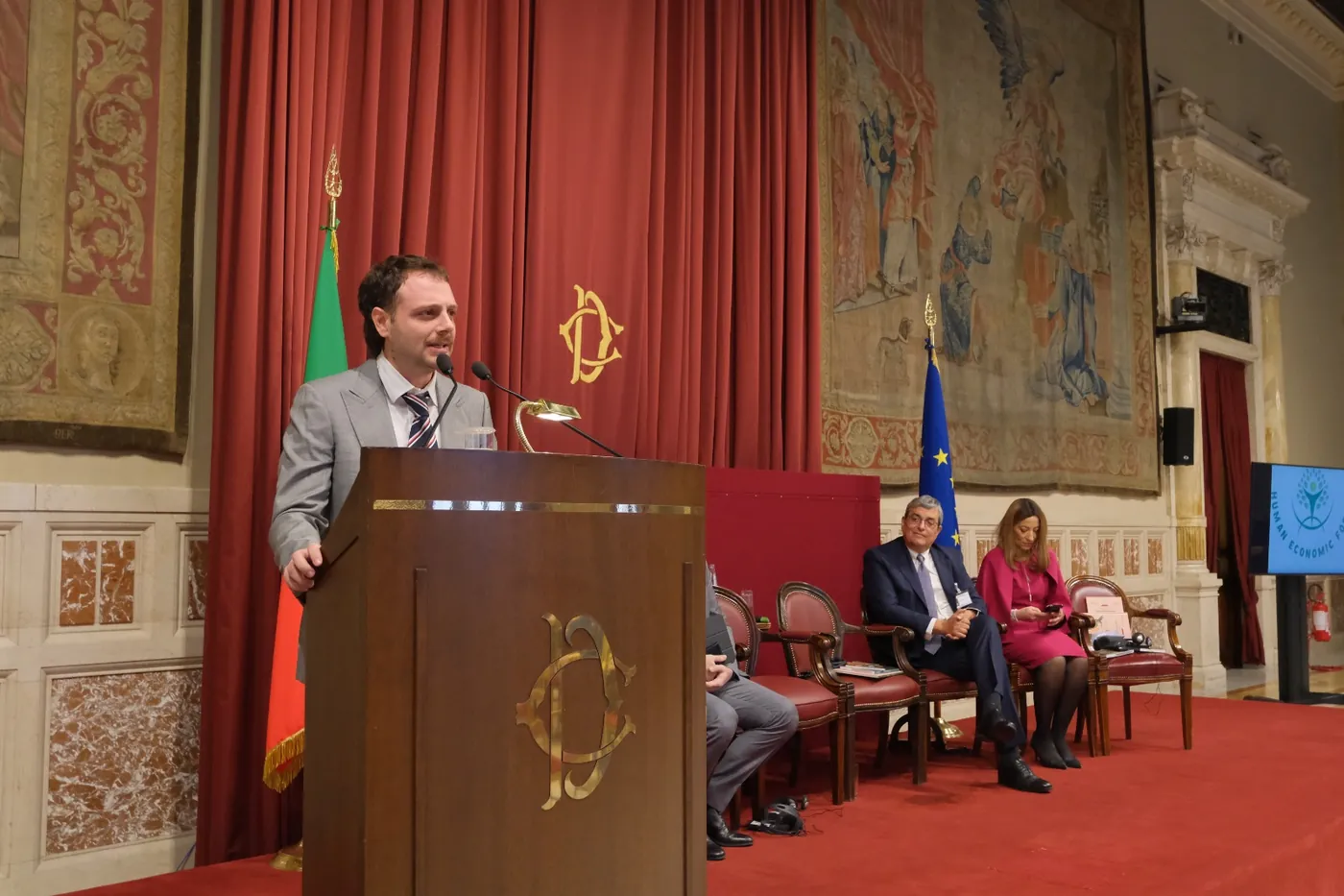 HEF 2025 — Plenary session — photograph 2